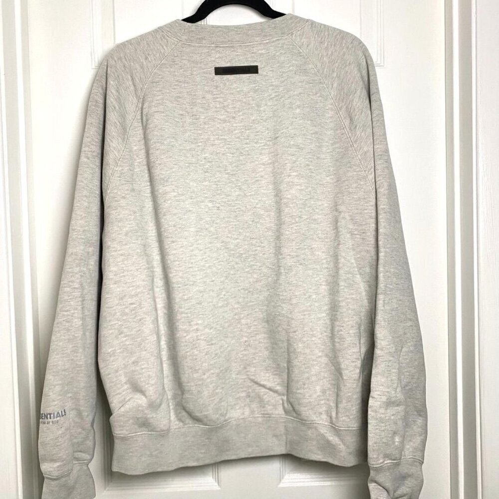 Essentials Fear Of God Heather Gray Sweatshirt Crew Neck Size Medium - Picture 3 of 9